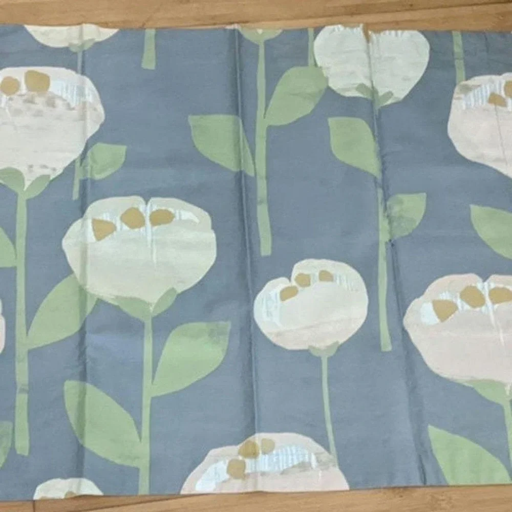 Company Store Gray Floral Blush Organic Cotton Pillow Shams (2) EUC, Boho, Artsy